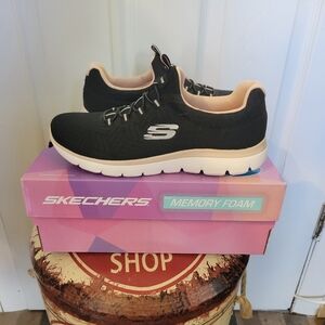 Brand New In Box Skechers Black and Pink Athletic Shoes